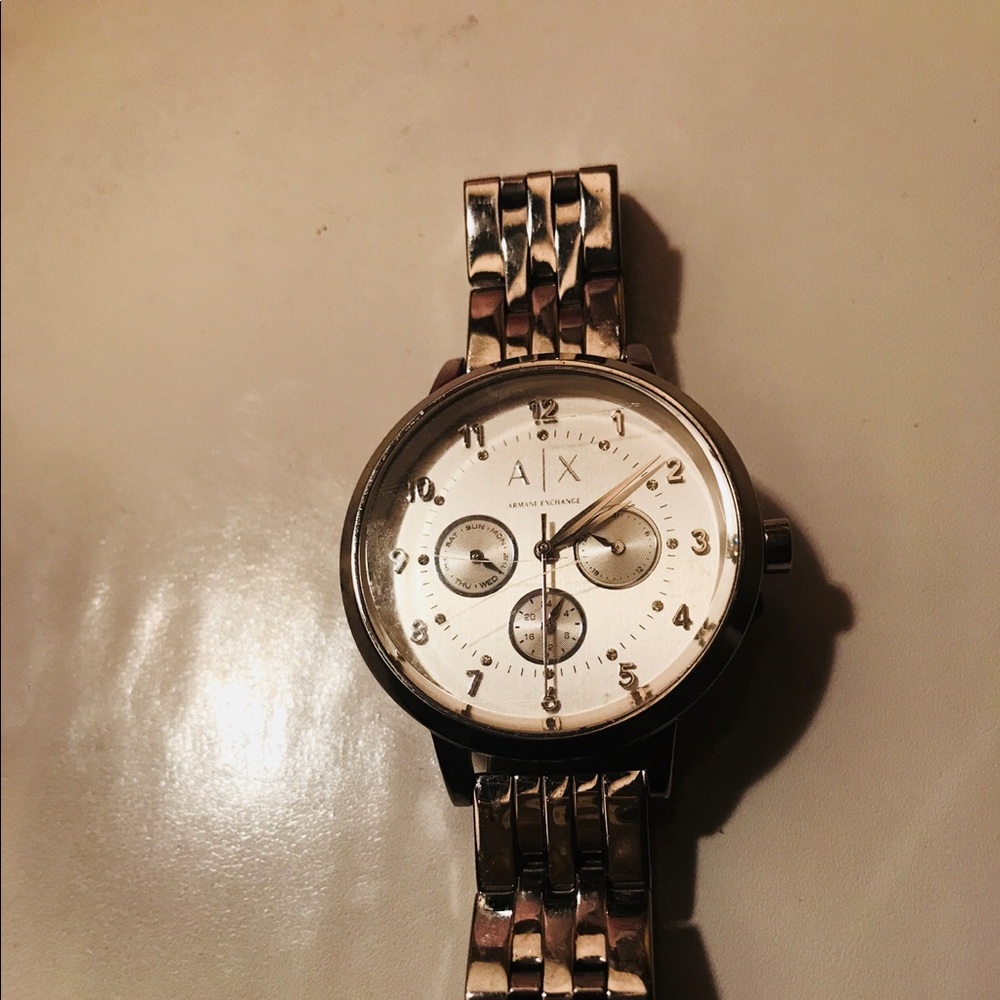 Watch - Picture 3 of 4